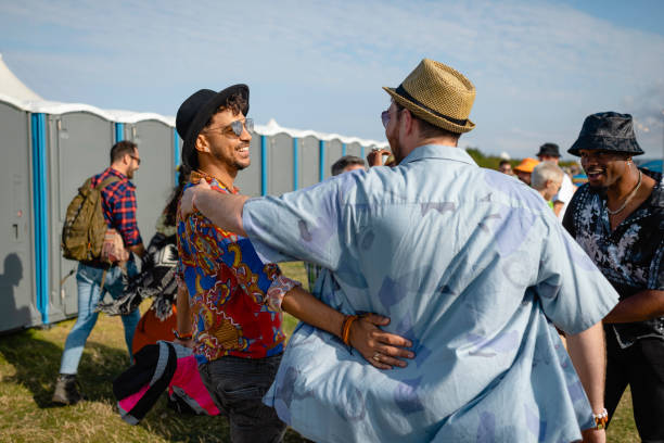 Best Affordable portable toilet rental  in Columbia, IL